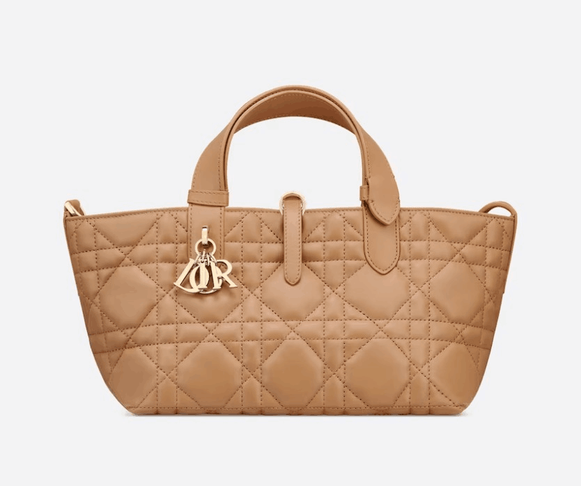 【どんな場面でも◎】Dior TOUJOURS バッグ ミディアム 4色展開